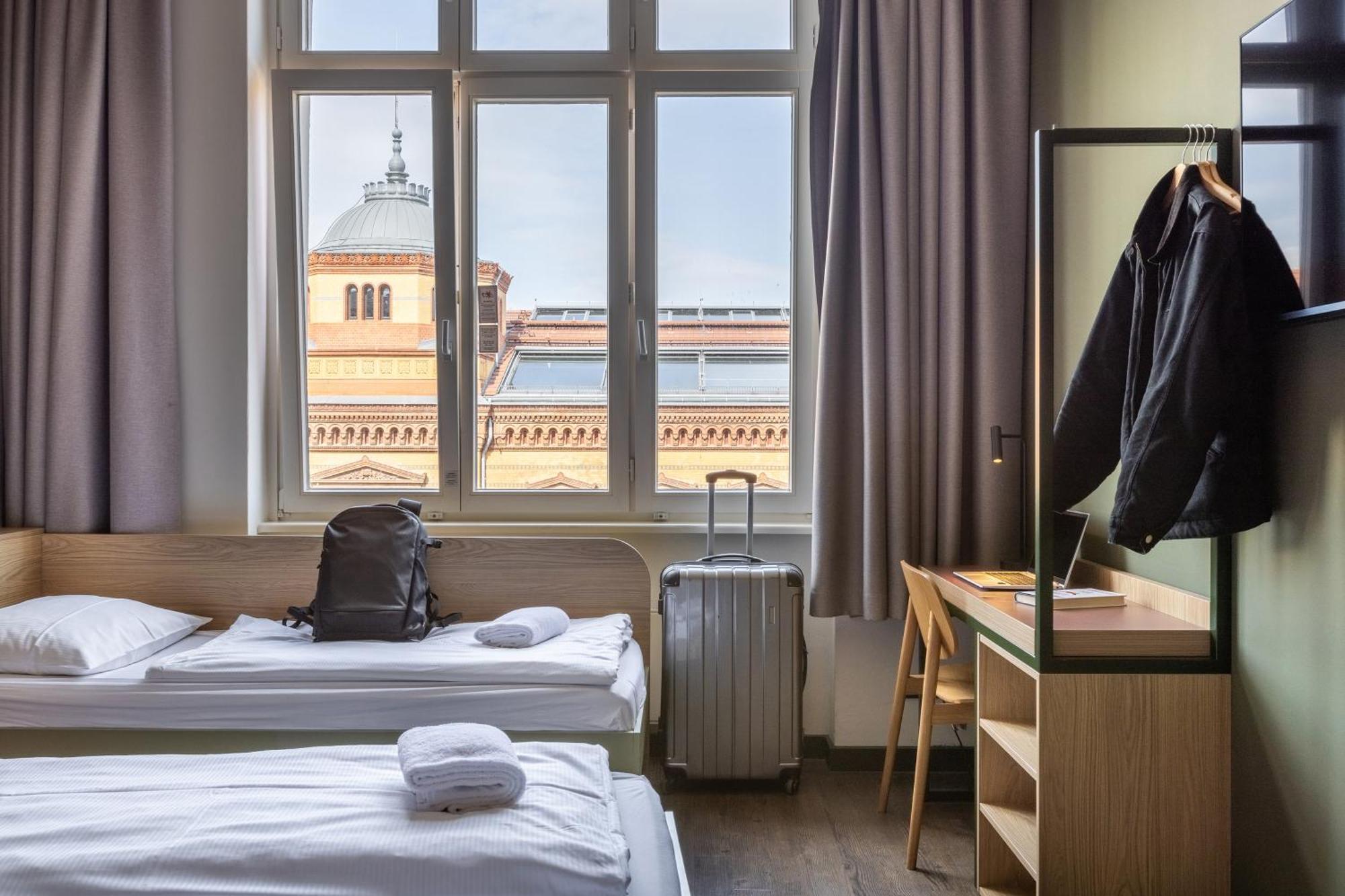 Dreibettzimmer
