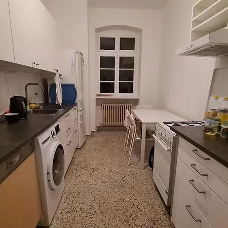 Single Room Berlin King Deluxe In Apartment Max 1 Person-2
