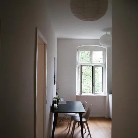 Room In The Center Of Berlin-3