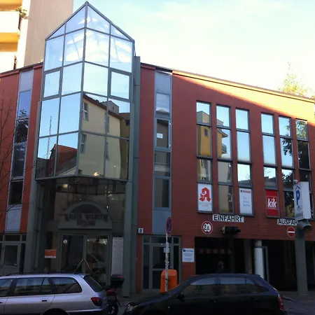 Thomas Rooms-3