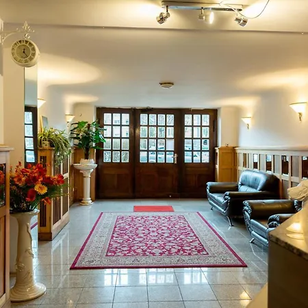 Hotel Pension Dahlem-2